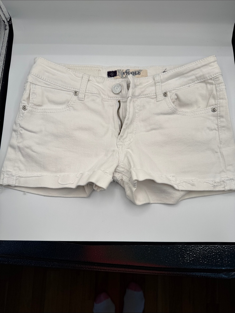 Vigold Cream Women's Denim Cutoff Shorts